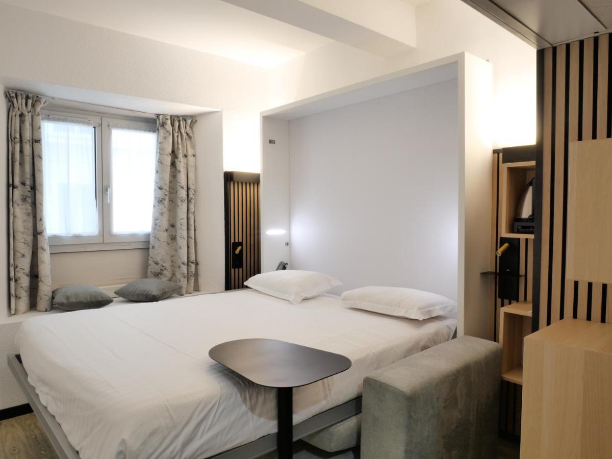 Hotel Carre Vieux Port Marseille Exterior photo